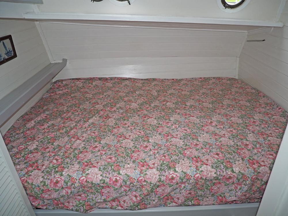 Fore ship, Accommodation